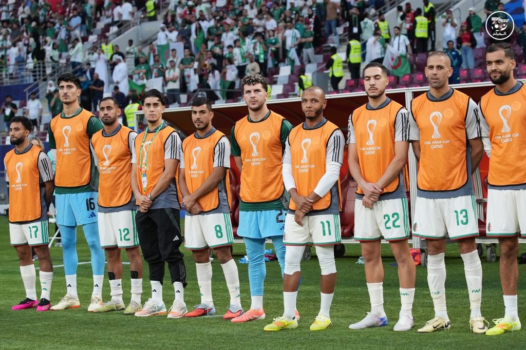 كأس العرب: محاربو الصحراء في اختبار حاسم أمام العراق.. وهذه القنوات الناقلة!