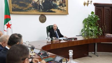 الرئيس تبون يوقع على قانون المالية لسنة 2026