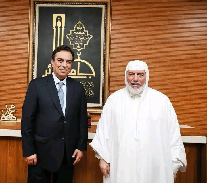 الإعلامي والوزير اللبناني السابق جورج قرداحي في ضيافة جامع الجزائر