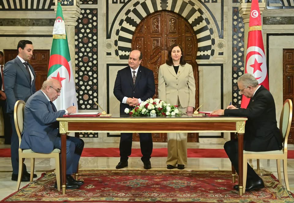 اللجنة المشتركة الكبرى الجزائرية-التونسية الـ23 تتوج بتوقيع 25 اتفاقا جديدا