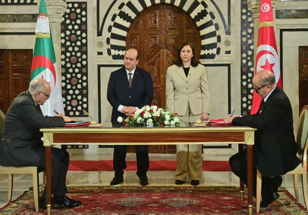 اللجنة المشتركة الكبرى الجزائرية-التونسية الـ23 تتوج بتوقيع 25 اتفاقا جديدا