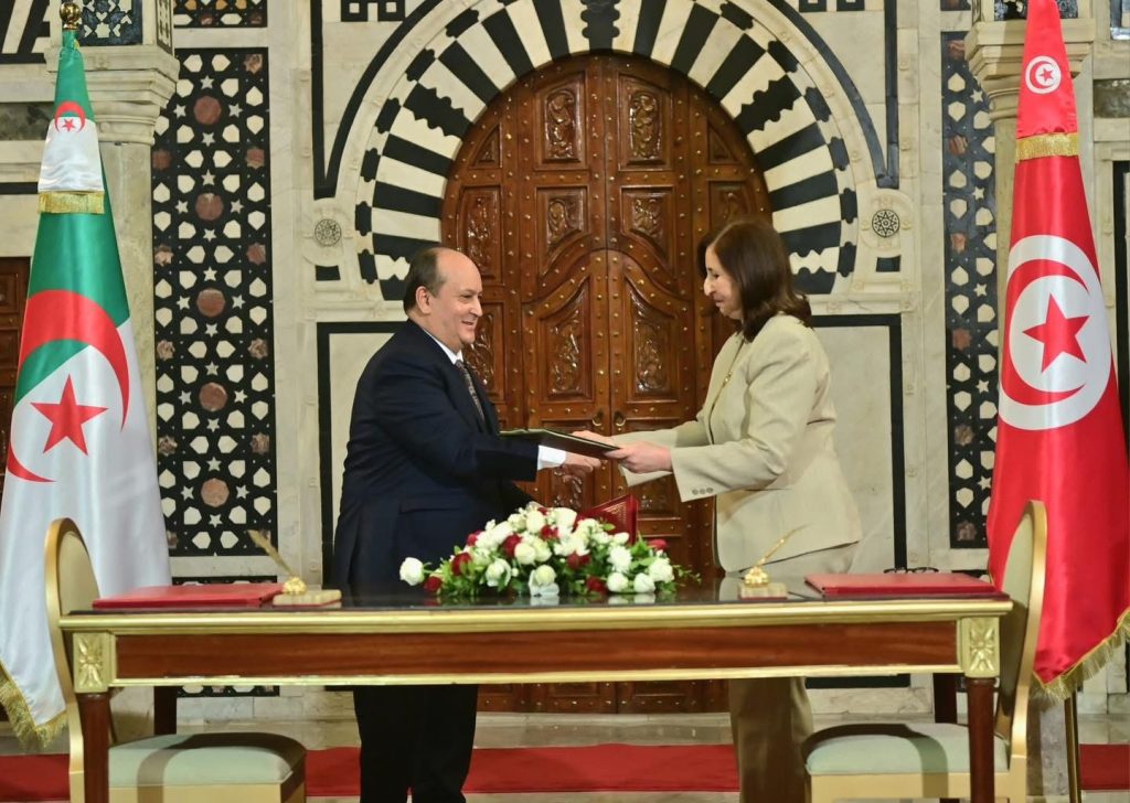 اللجنة المشتركة الكبرى الجزائرية-التونسية الـ23 تتوج بتوقيع 25 اتفاقا جديدا