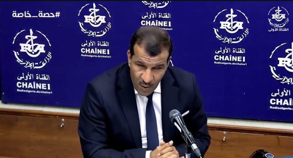 هذه هي الإجراءات ووثائق فتح حساب بنكي في الجزائر للاستفادة من منحة السفر