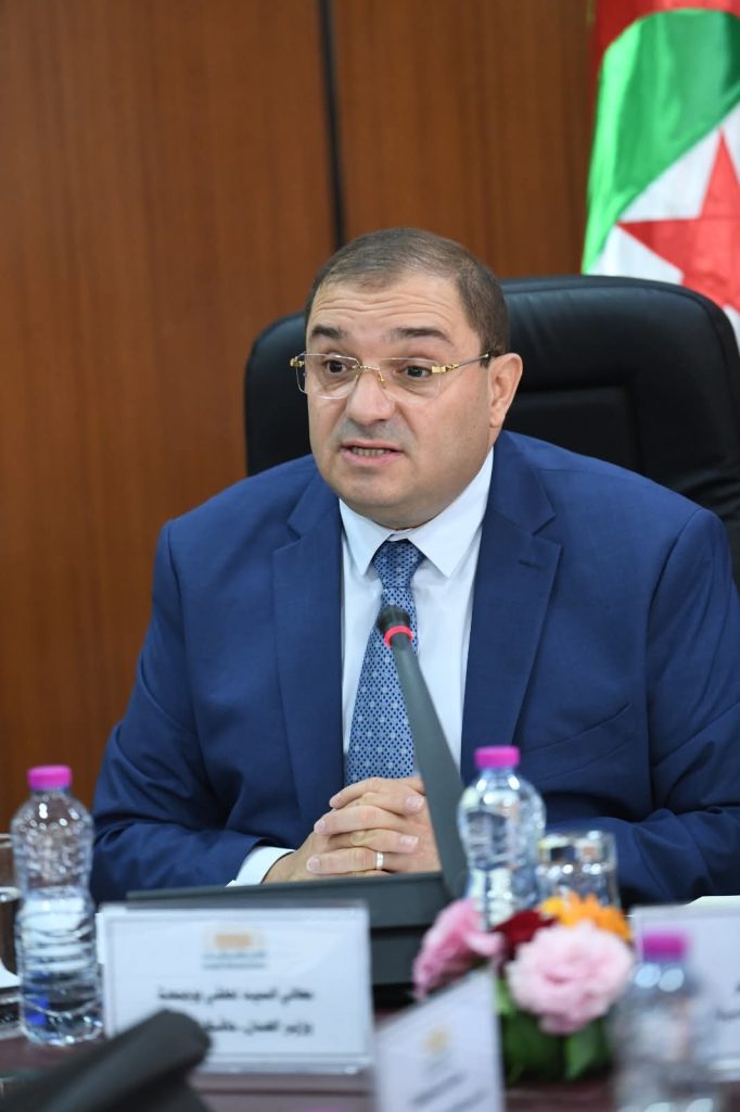 وزير العدل الجزائري: مقترح تعديل قانون الجنسية يستوفي الشروط الإجرائية والشكلية في الدستور