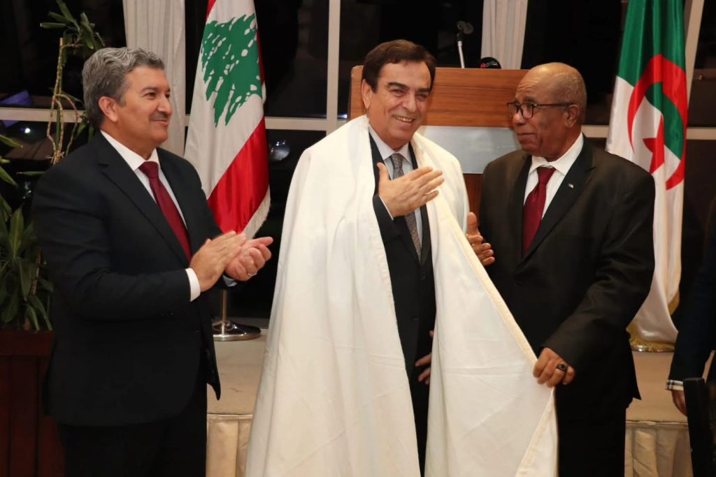 جورج قرداحي: التاريخ ينحني أمام عظمة الشعب الجزائري