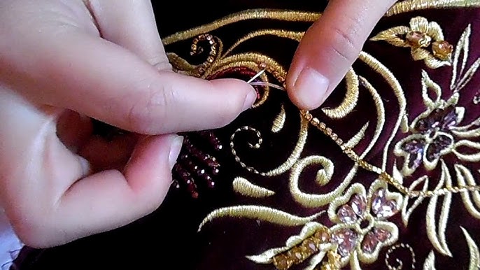 قفطان القاضي الجزائري.. من لباس رجالي إلى إرث تاريخي بشهادة العالم