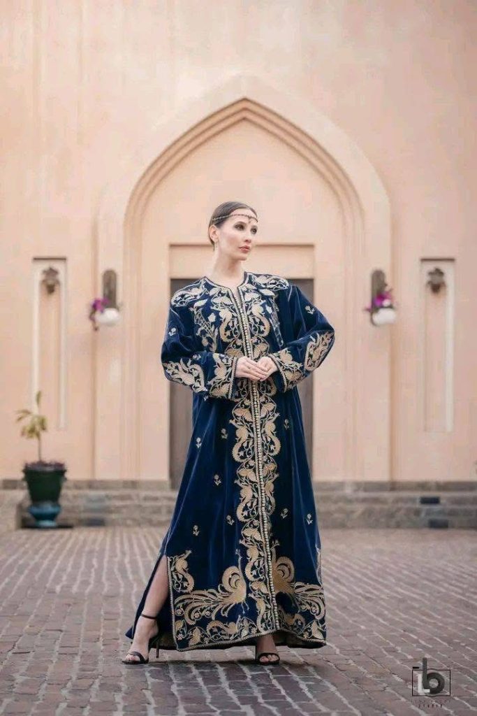 قفطان القاضي الجزائري.. من لباس رجالي إلى إرث تاريخي بشهادة العالم