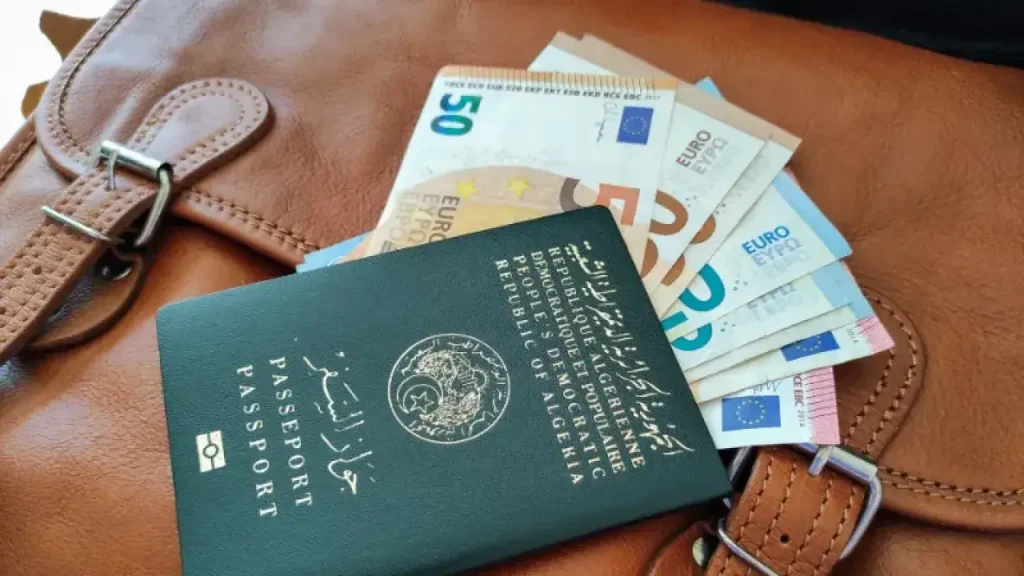 منحة 750 يورو.. مذكرة جديدة من بنك الجزائر تغلق الباب أمام المتحايلين