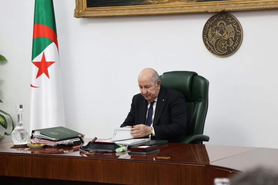 مجلس الوزراء الجزائري يصادق على مشروع القانون العضوي المتعلق بالأحزاب السياسية