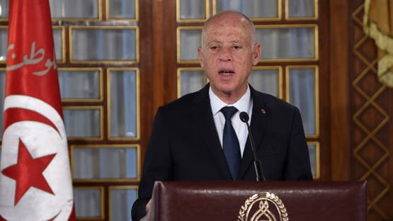 تمديد حالة الطوارئ في تونس