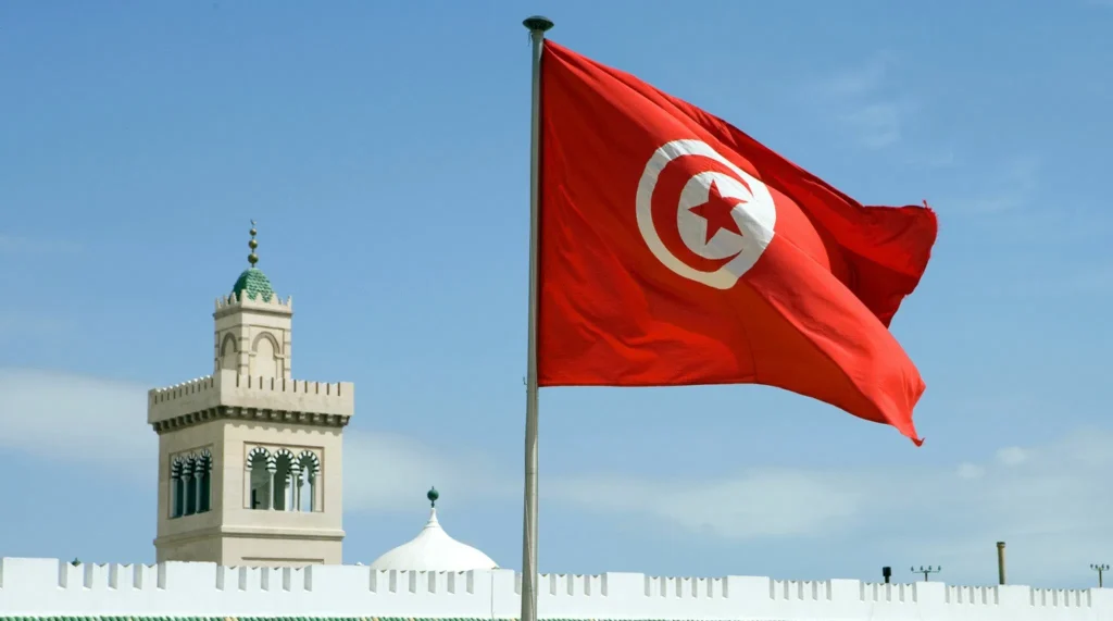تمديد حالة الطوارئ في تونس