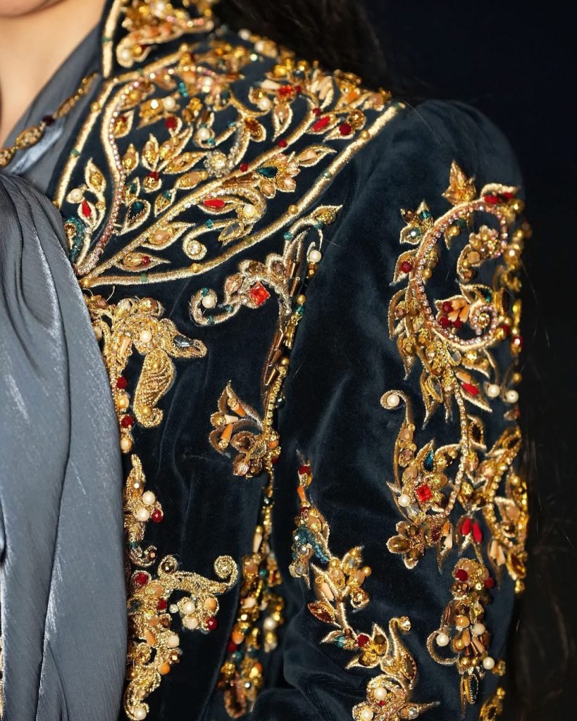 قفطان القاضي الجزائري.. من لباس رجالي إلى إرث تاريخي بشهادة العالم