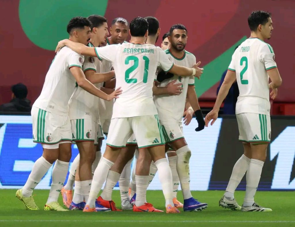 صافرة بوروندية لإدارة مواجهة الجزائر وغينيا الإستوائية