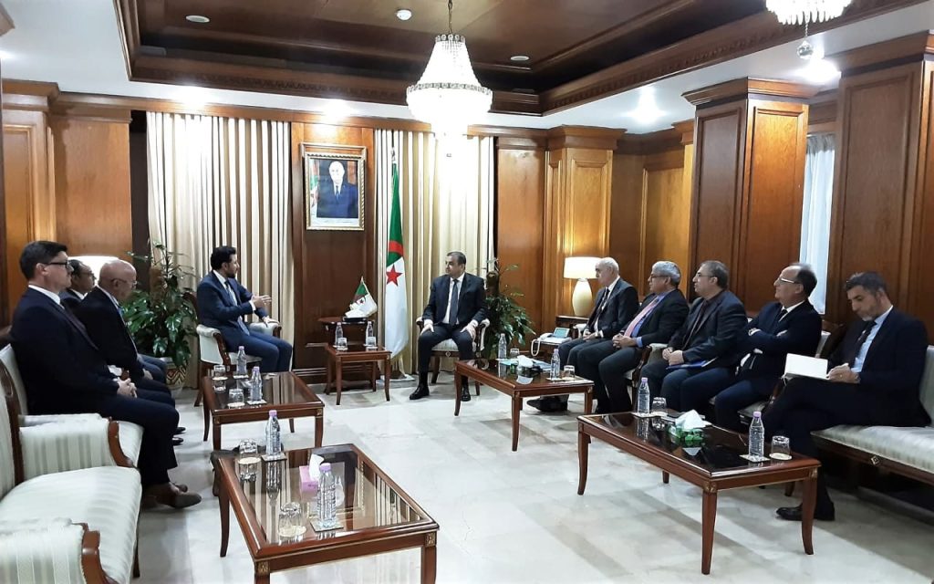 مِداد للطاقة السعودية ملتزمة بتسريع وتيرة إنجاز مشاريع استثمارية في الجزائر بقيمة تتجاوز 5 مليار دولار