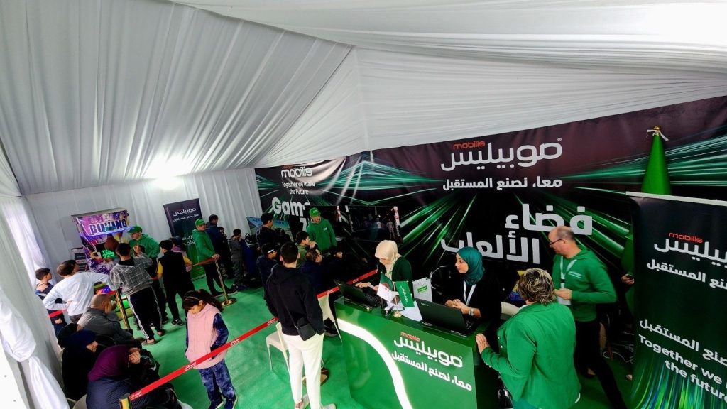 موبيليس تستعرض أحدث ابتكاراتها الرقمية أمام أكثر من 600 مؤسسة في معرض الإنتاج الجزائري