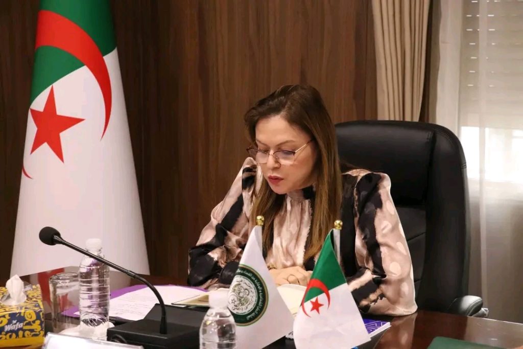 إحالة 15 ملف فساد إلى القضاء الجزائري