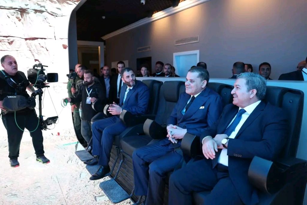 وزير الاتصال الجزائري يشارك في حدث بارز بطرابلس الليبية