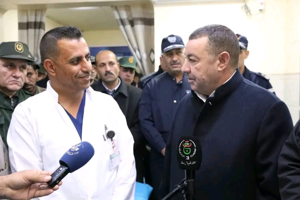 وزير الداخلية الجزائري يأمر بفتح تحقيق معمق حول حادث بني عباس المأساوي