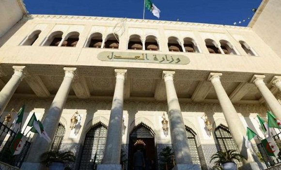 مسابقة توظيف وطنية في سلك القضاء..إليكم الشروط والملفات المطلوبة