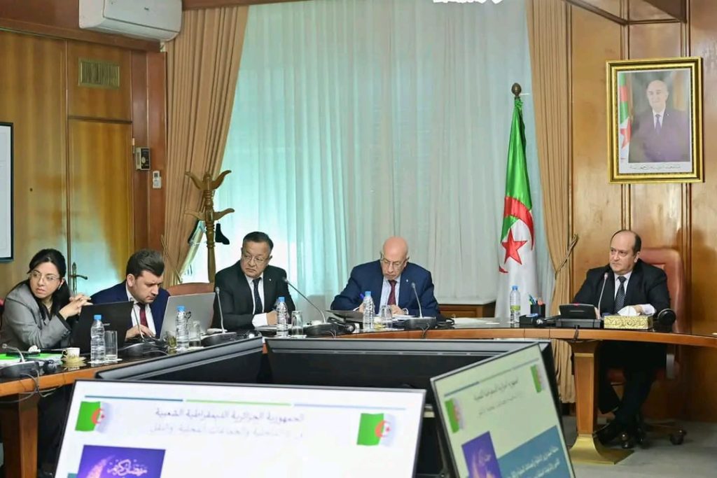 لجنة وزارية لمتابعة تموين السوق الجزائرية خلال شهر رمضان