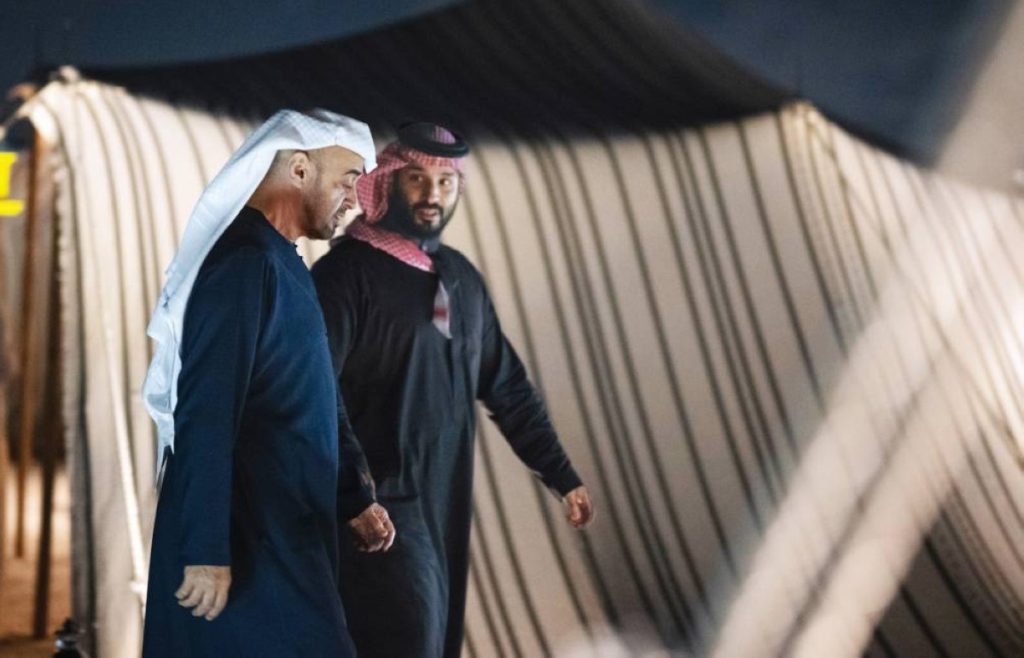 “محور الإنفصاليين” كلمة السر في أبوظبي.. هل تكبح السعودية جموح الإمارات؟