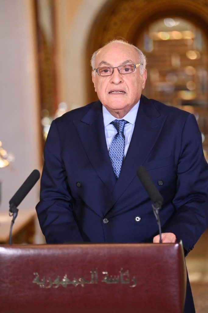 وزير الخارجية الجزائري أحمد عطاف يحظى باستقبال من قبل الرئيس التونسي