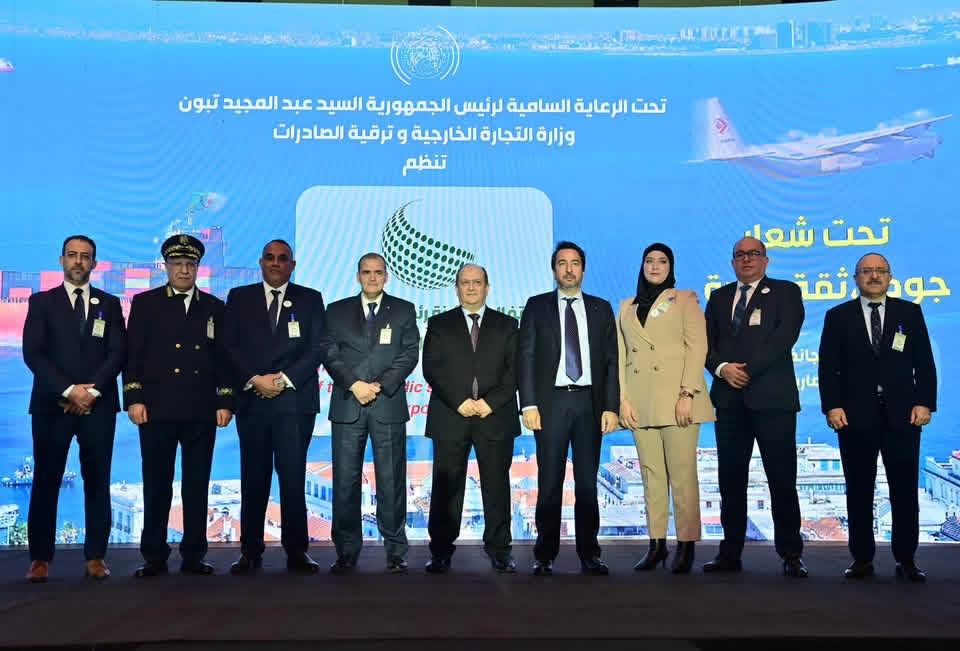 بالأسماء..هؤلاء هم الفائزون بجائزة رئيس الجمهورية لأحسن مُصدِّر لسنة 2025 في الجزائر