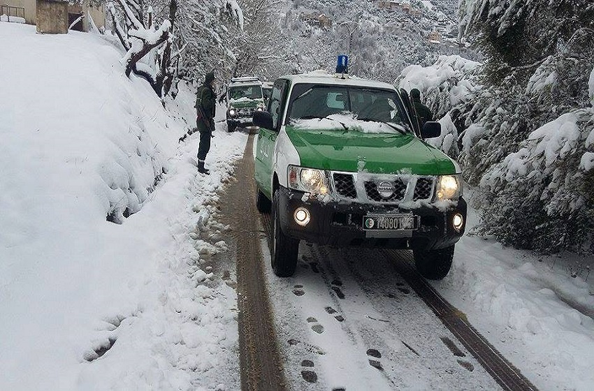 التقلبات الجوية في الجزائر.. هذه الطرق مغلقة