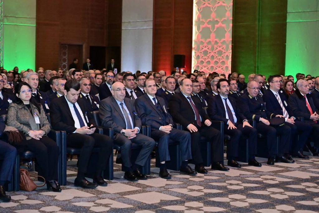 بالأسماء..هؤلاء هم الفائزون بجائزة رئيس الجمهورية لأحسن مُصدِّر لسنة 2025 في الجزائر