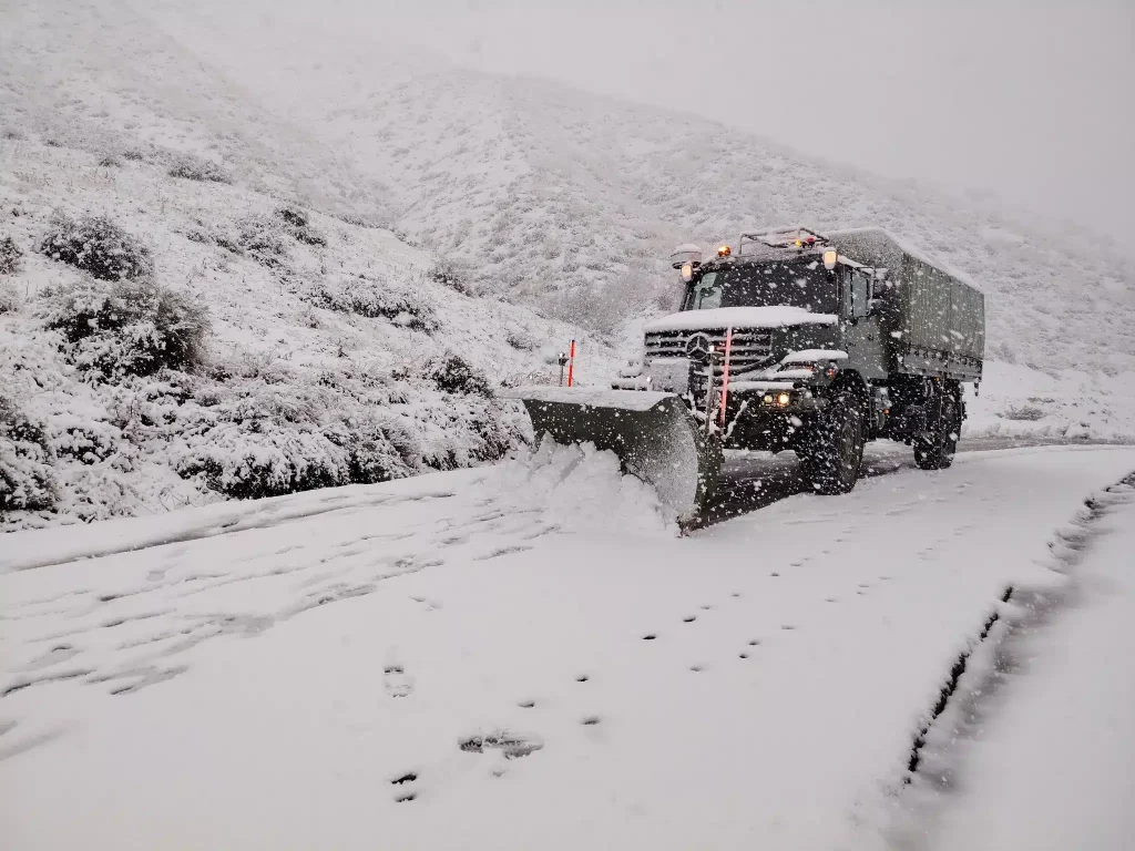 التقلبات الجوية تتسبب في غلق عدة طرق وطنية بالجزائر