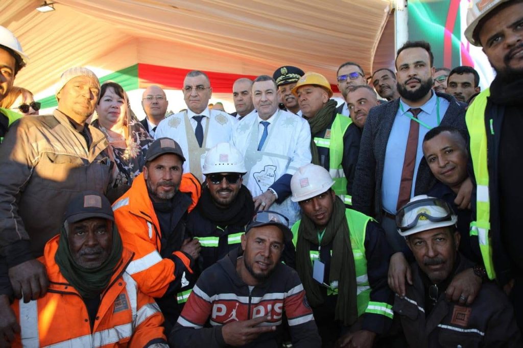 إطلاق أول عملية شحن خامات الحديد من منجم غارا جبيلات