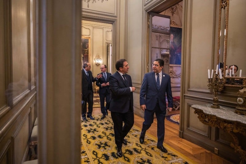 فضيحة التحرش الجنسي لقنصل مغربي.. بوريطة يستنجد بألباريس للتأثير على قرارات العدالة الإسبانية