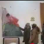 جماعات ليبية تتمرد على حفتر وأبنائه وتسيطر على معبر حدودي مع النيجر !