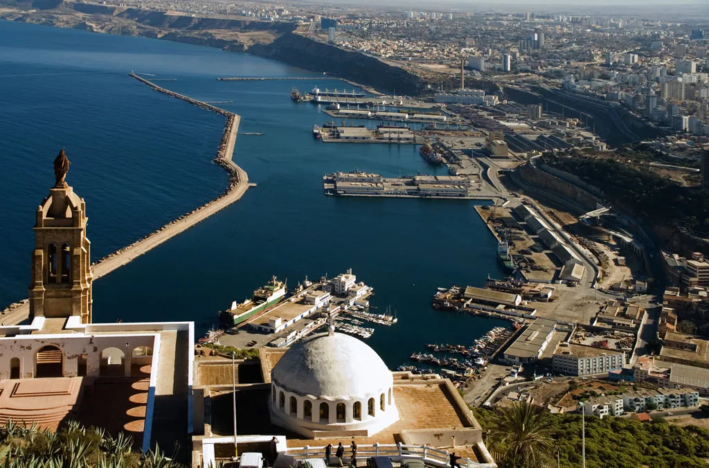 وهران الجزائرية تفرض نفسها من بين أفضل الوجهات السياحية في العالم لعام 2026