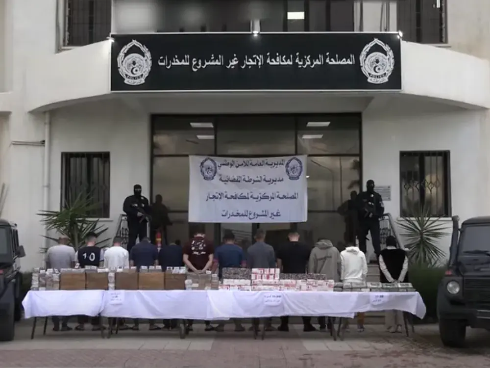 الأمن الجزائري يحجز أزيد من قنطار كيف وكمية معتبرة من الكوكايين