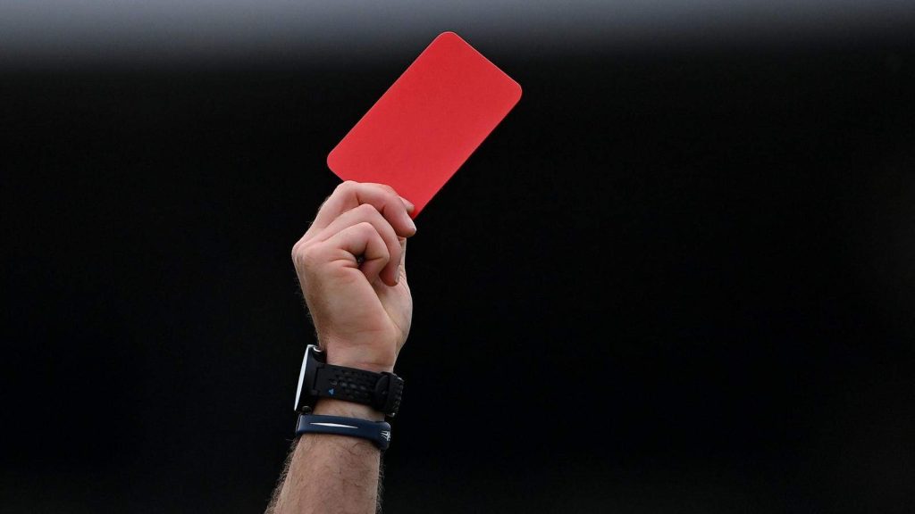 توقيف لاعب جزائري لعشر مباريات لهذا السبب!
