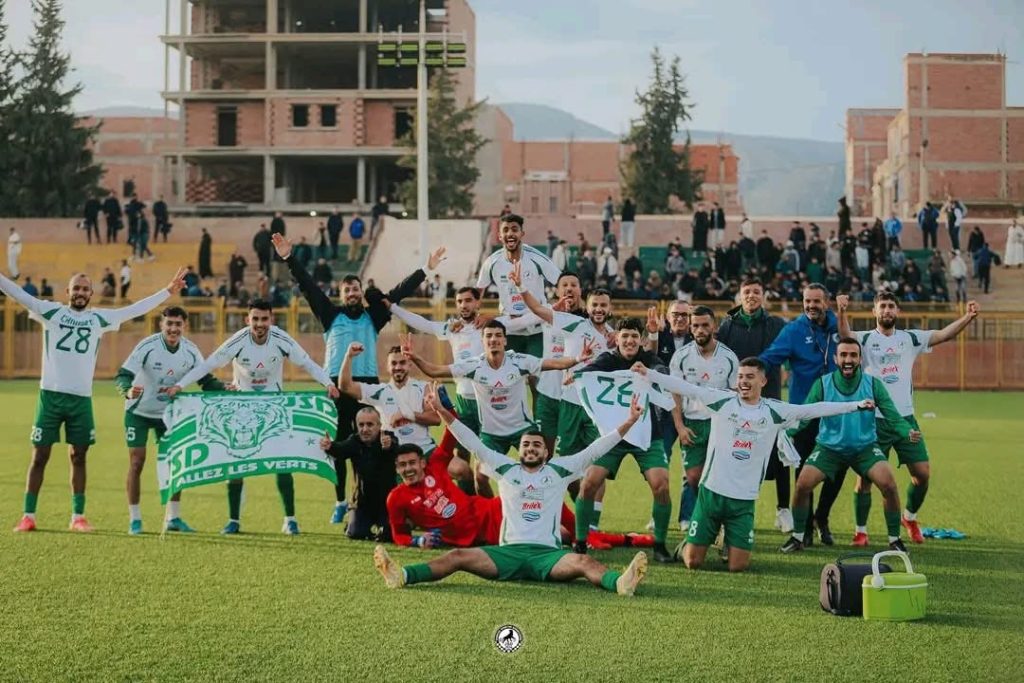 توقيف لاعب جزائري لعشر مباريات لهذا السبب!