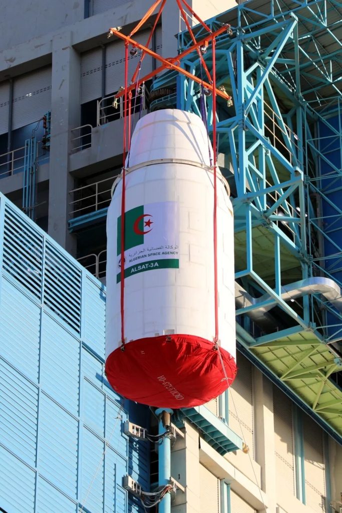 الجزائر تعزز منظومتها الفضائية بإطلاق القمر الصناعي ALSAT-3A.. في ماذا يستخدم؟