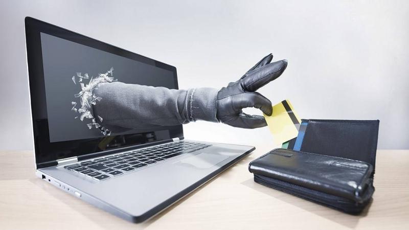 الأمن الجزائري يوجه نداءا بشأن شبكة تنصب على المواطنين عبر وكالة سفر وهمية