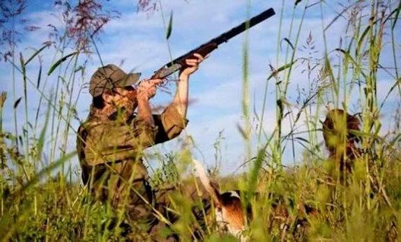 الوزارة الأولى الجزائرية توضح بخصوص منع نشاط الصيد