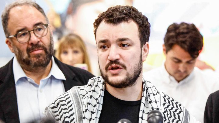 ترحيل محتمل للناشط الفلسطيني محمود خليل إلى الجزائر.. من يكون؟