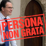 السفير الفرنسي  لدى الجزائر ستيفان روماتيه Persona non  grata