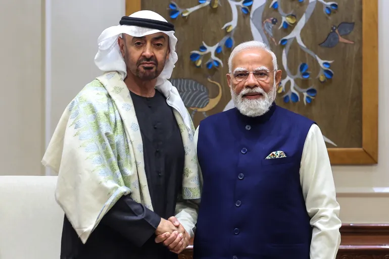 “الصهاينة والهندوس يتحالفون”.. مسؤول سعودي سابق يُشعل مواقع التواصل عقِب التقارب الإماراتي الهندي!