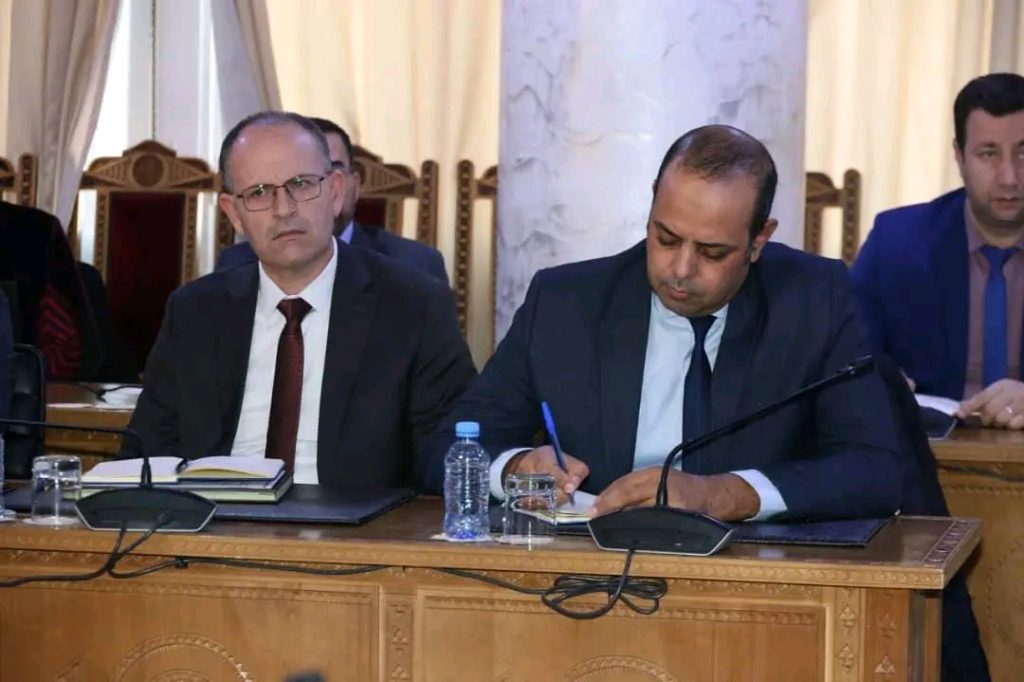 وزير الداخلية الجزائري يرسم خارطة طريق 2026 : تعليمات صارمة للولاة