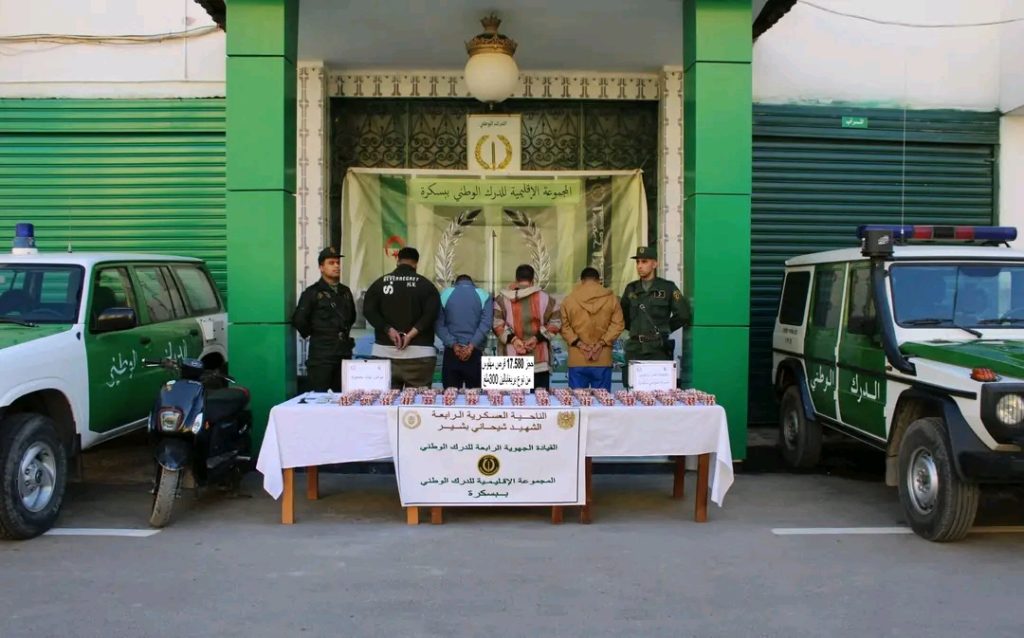 الجيش الجزائري يوجه ضربة قوية للإرهاب وبارونات المخدرات