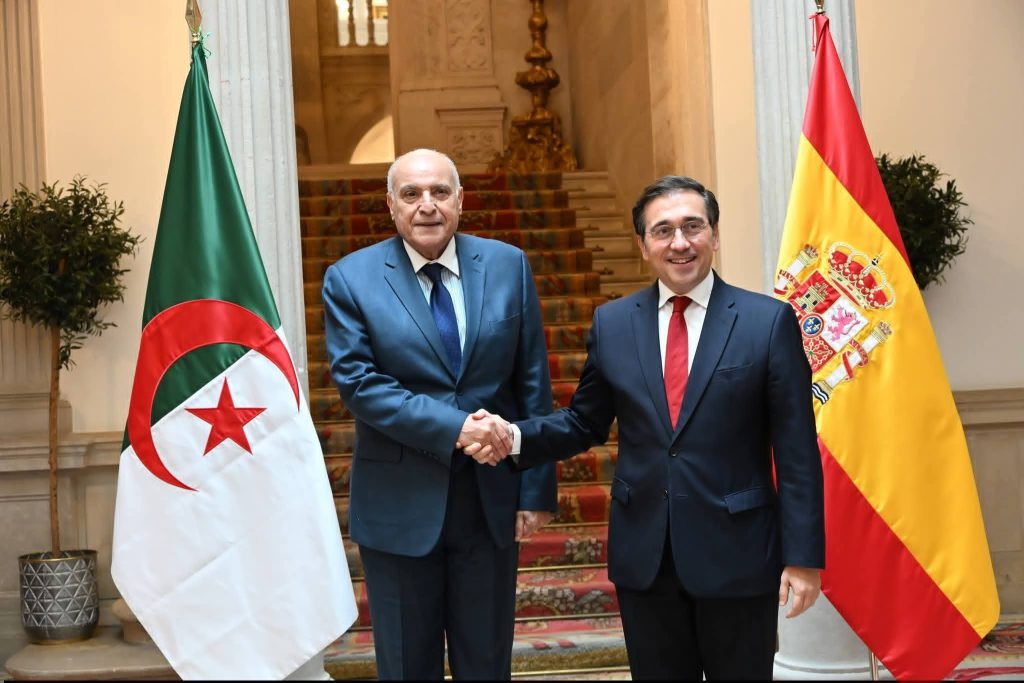 لقاء مدريد بين البوليساريو والمغرب: التفاوض المباشر يربك المخزن ويفضح تناقض خطابه!