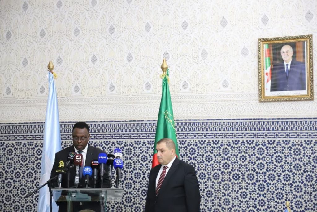 الجزائر والصومال تُوقعان مذكرة تفاهم في المجال القضائي