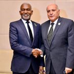 ‏وزير الخارجية النيجيري : الجزائر‬⁩ و ⁧‫نيجيريا‬⁩ تتقاسمان نهجا متشابها في التعامل مع السياسة العالمية