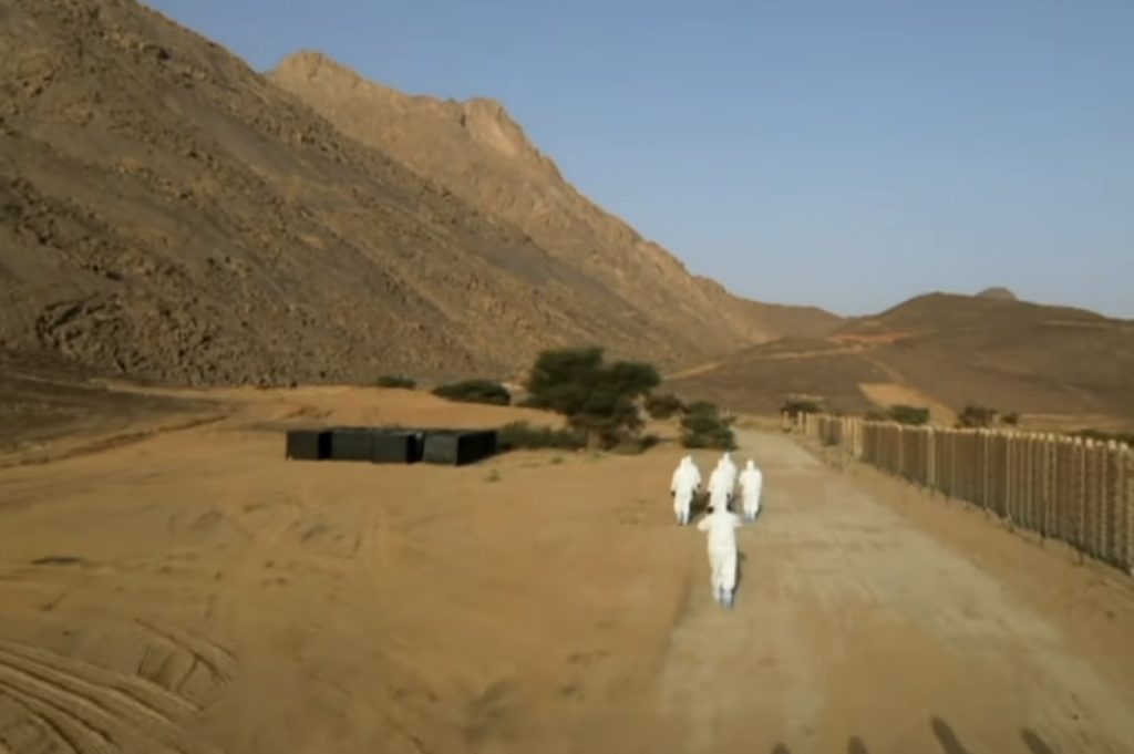 الجزائر تطلق أول عملية تطهير جزئي لمواقع تفجيرات فرنسا النووية