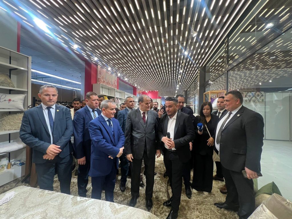 الجزائر تُصدر أول شحنة من ملابس الأطفال إلى موريتانيا